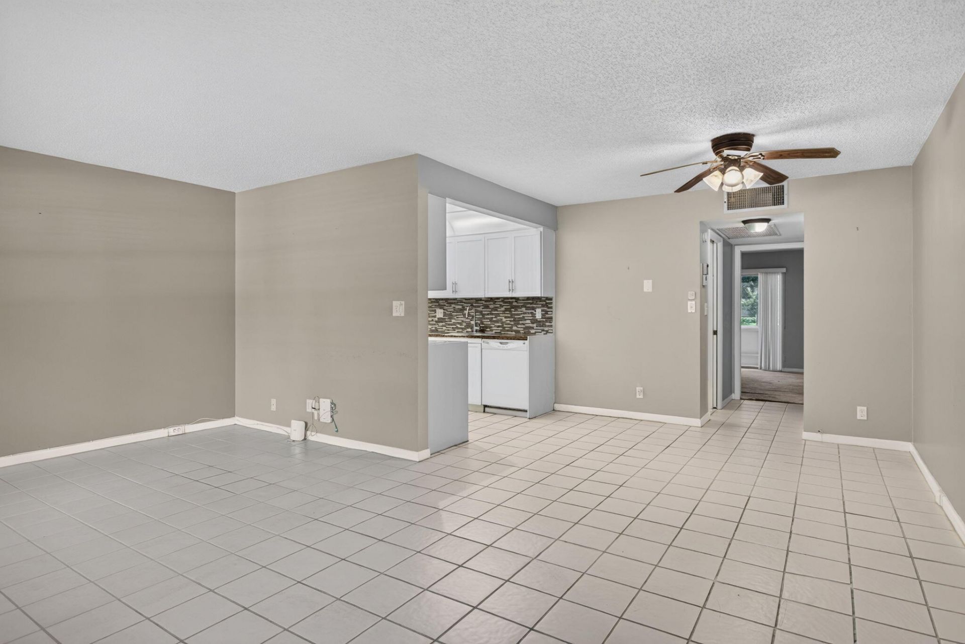 2002 Granada Drive, Unit E1, Coconut Creek, FL 33066 Photo