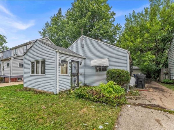 12518 Leeila Avenue , Cleveland, OH 44135