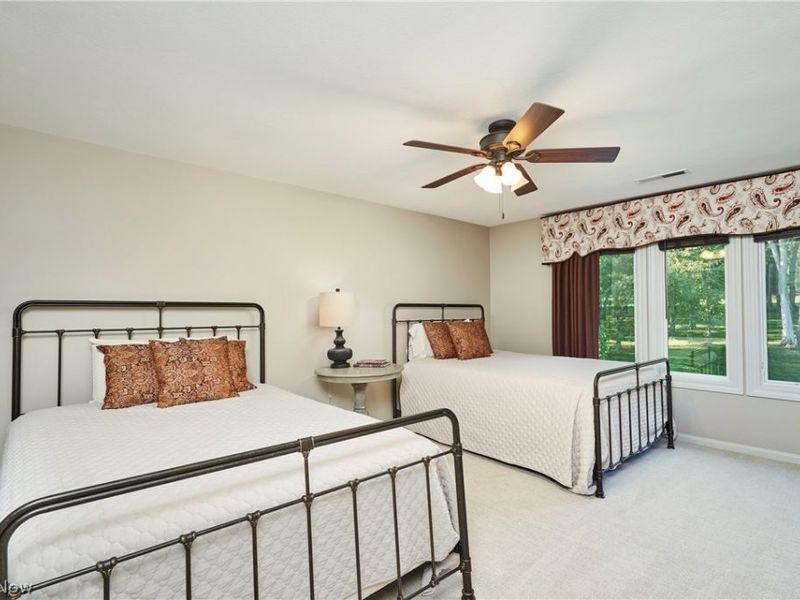 4576 Granger Road, Akron, OH 44333 Photo 36