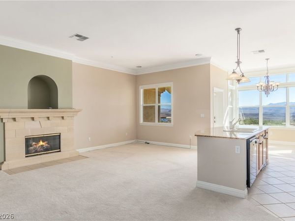 24 Strada Di Circolo, Unit 24, Henderson, NV 89011