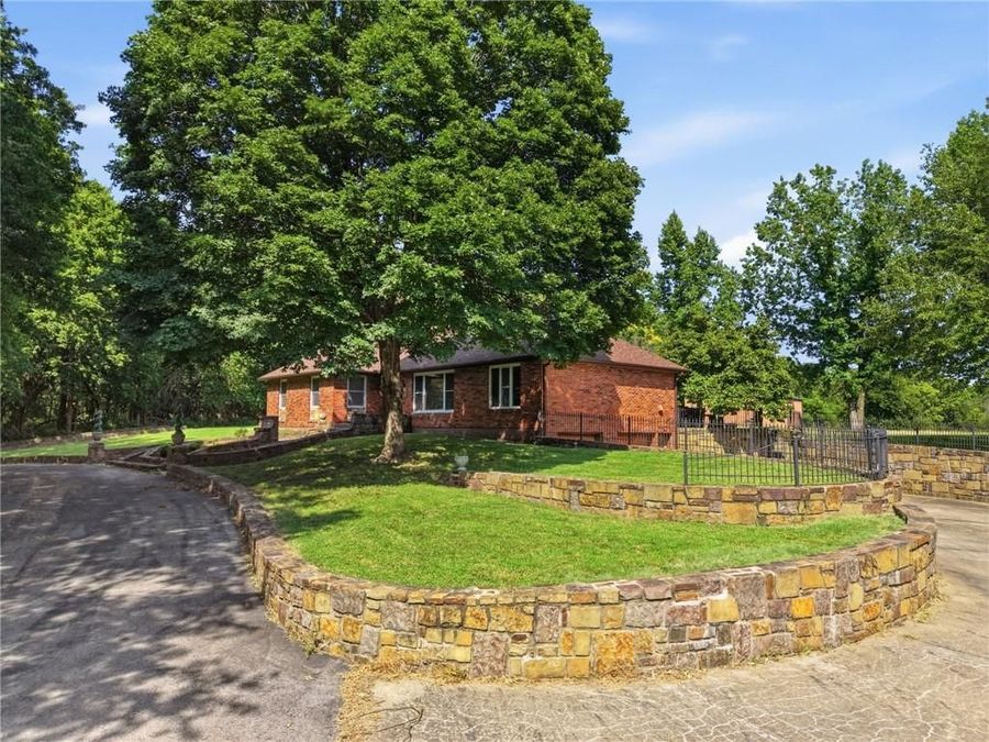 Property Image 63