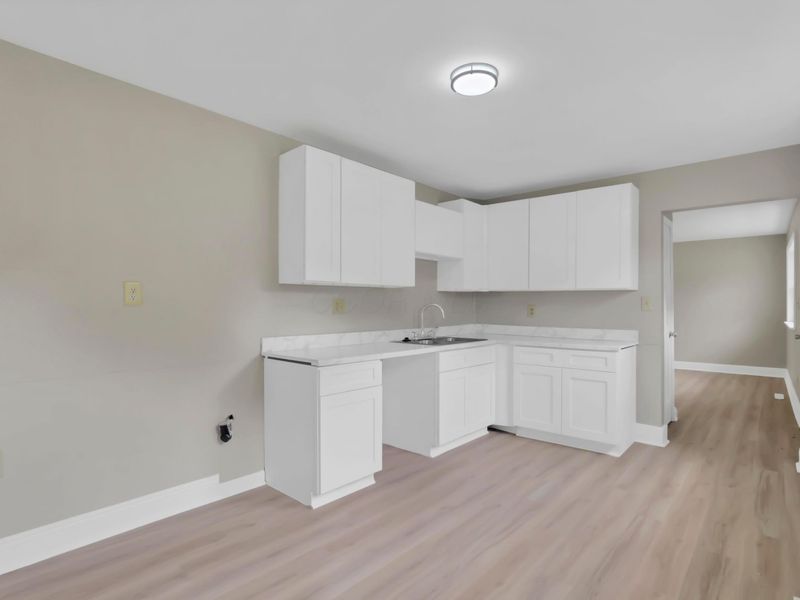 3595 Clearwater Drive, Columbus, OH 43232 Photo 9