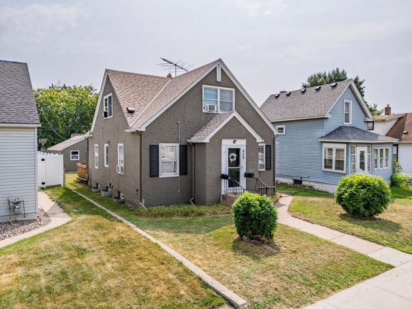 429 5th Avenue S, South Saint Paul, MN 55075
