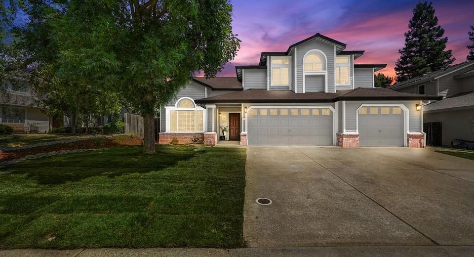 132 Bloomfield Way, Folsom, CA 95630 Photo
