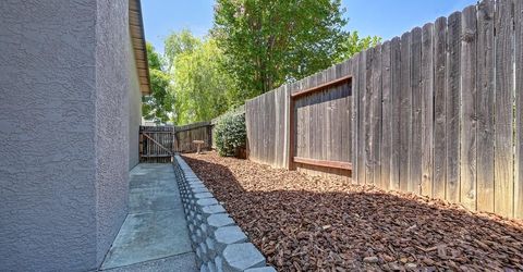 132 Bloomfield Way, Folsom, CA 95630 Photo