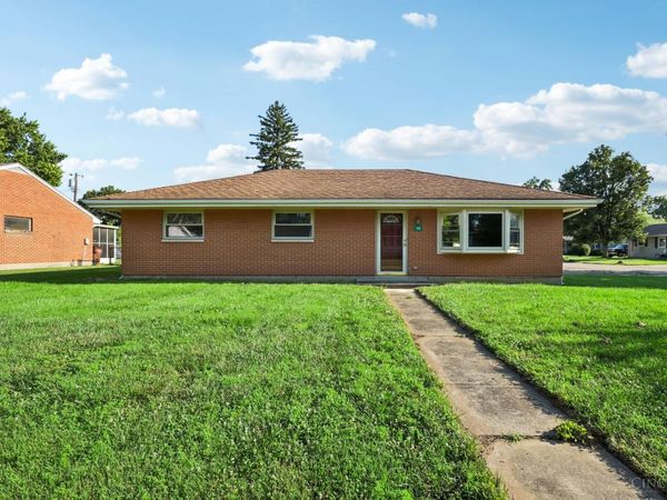48 S Circle Drive, Germantown, OH 45327