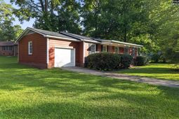 301 Milway Road photo 4