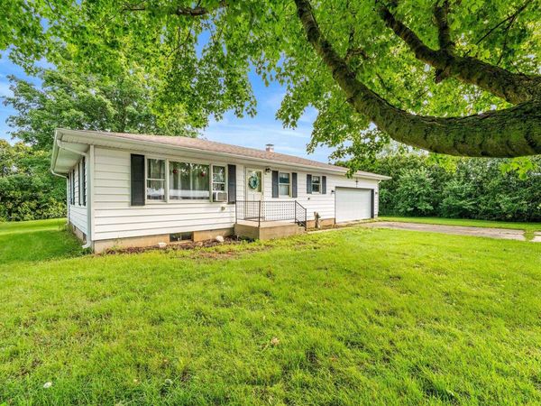 1704 Frantz Drive, North Manchester, IN 46962