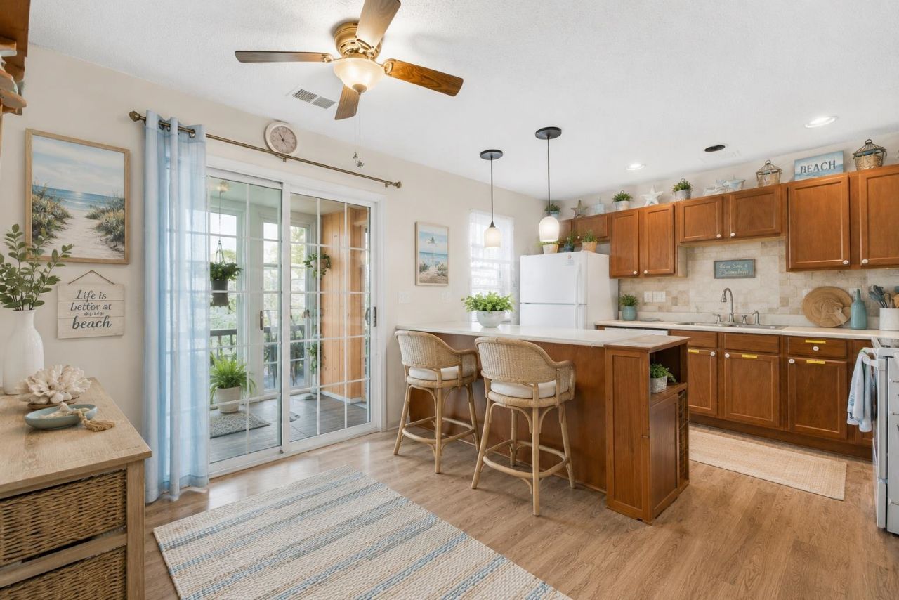 1055 Pinnacle Ln. Photo 14