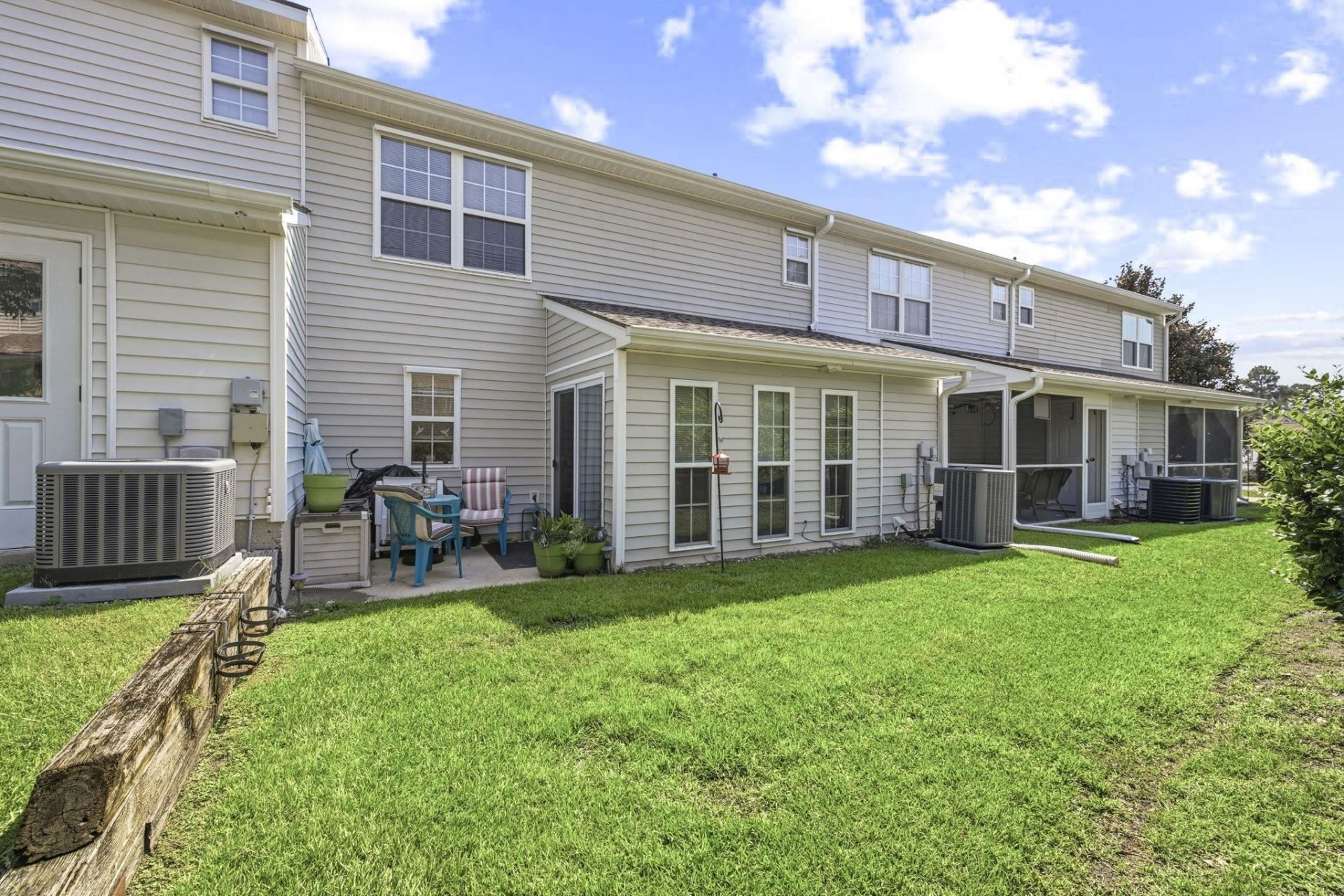 1055 Pinnacle Ln. Photo 28