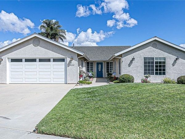 935 Rainbow, Santa Maria, CA 93455