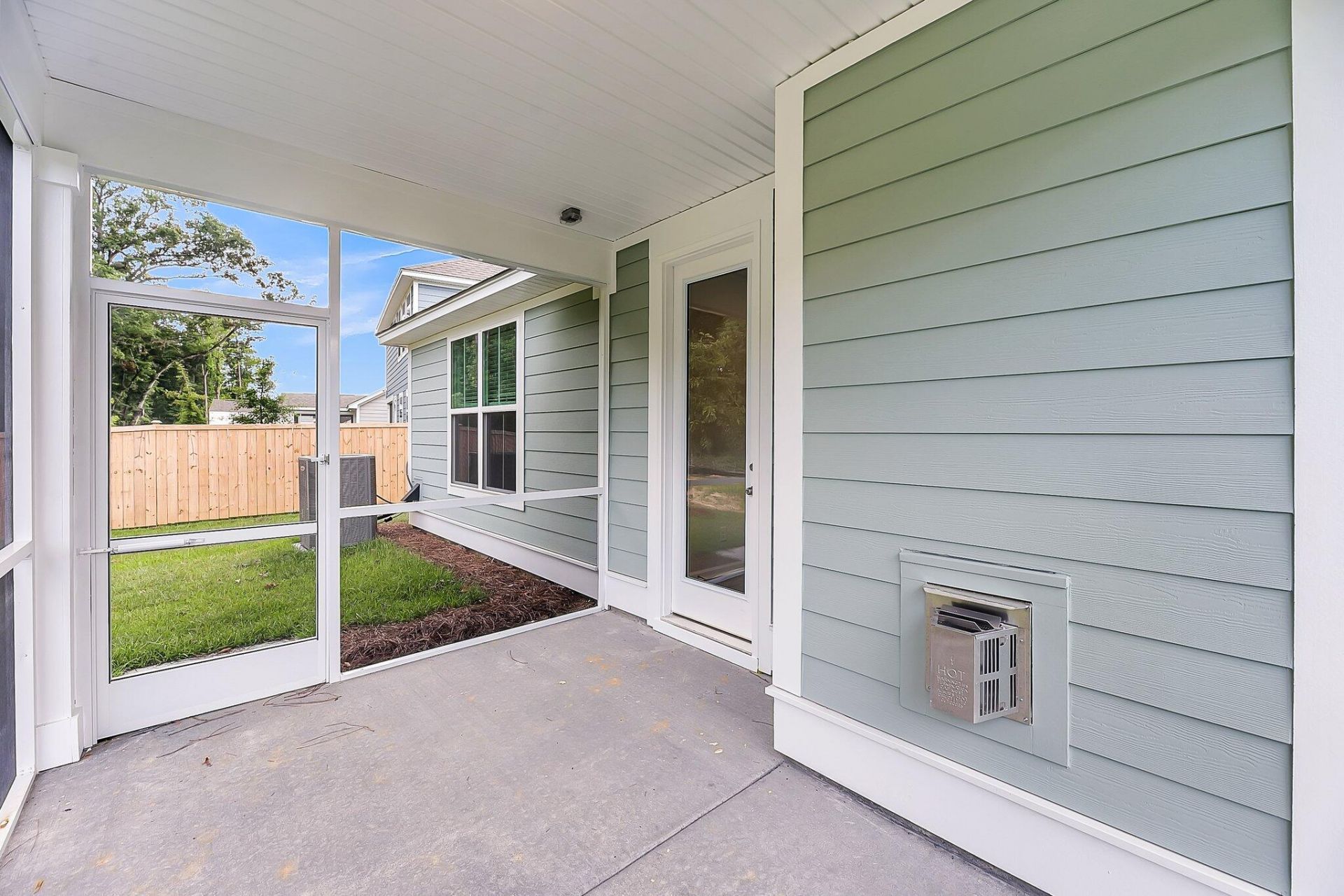 115 Weldin Gate Drive Photo 41