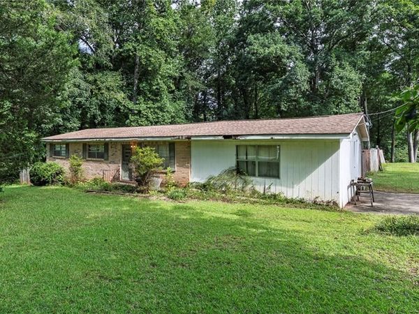 5000 Paris Avenue , Powder Springs, GA 30127