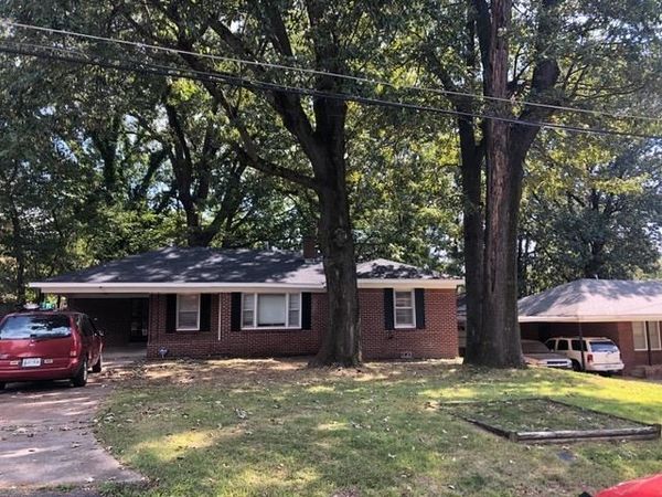 4010 WOODBURN DR, Memphis, TN 38127