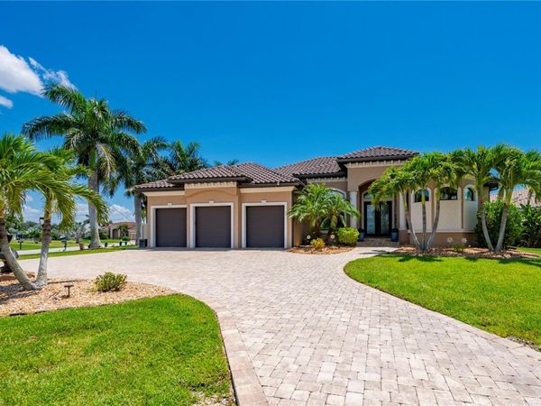325 SEGOVIA DRIVE , PUNTA GORDA, FL 33950