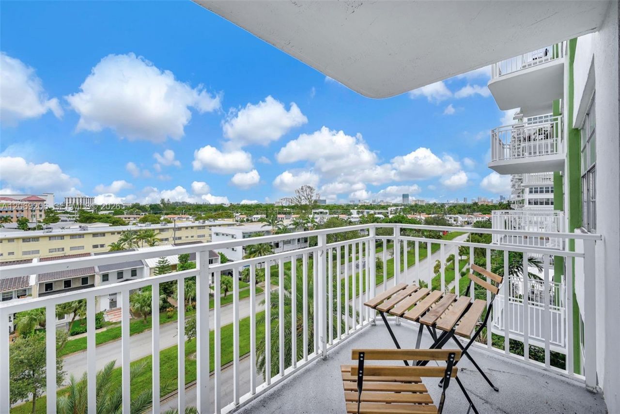2100 Sans Souci Blvd , Unit A509, North Miami, FL 33181 Photo