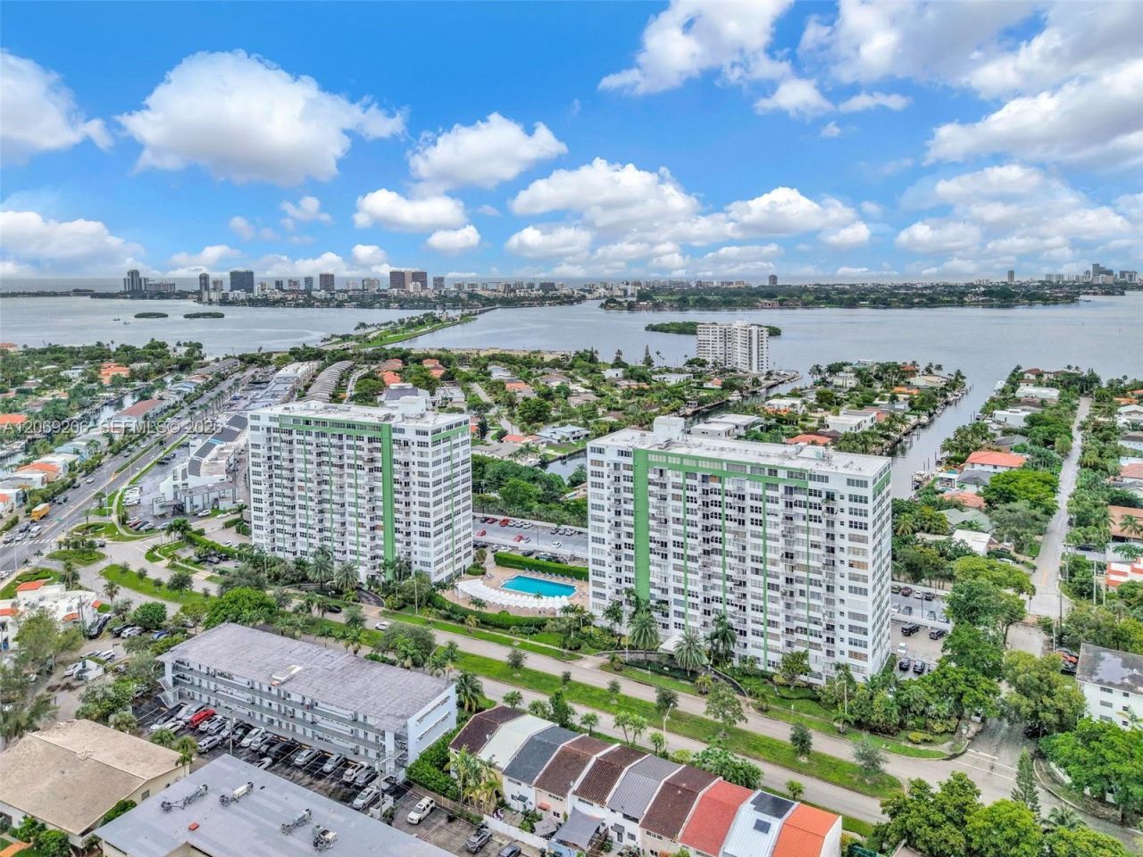2100 Sans Souci Blvd , Unit A509, North Miami, FL 33181 Photo