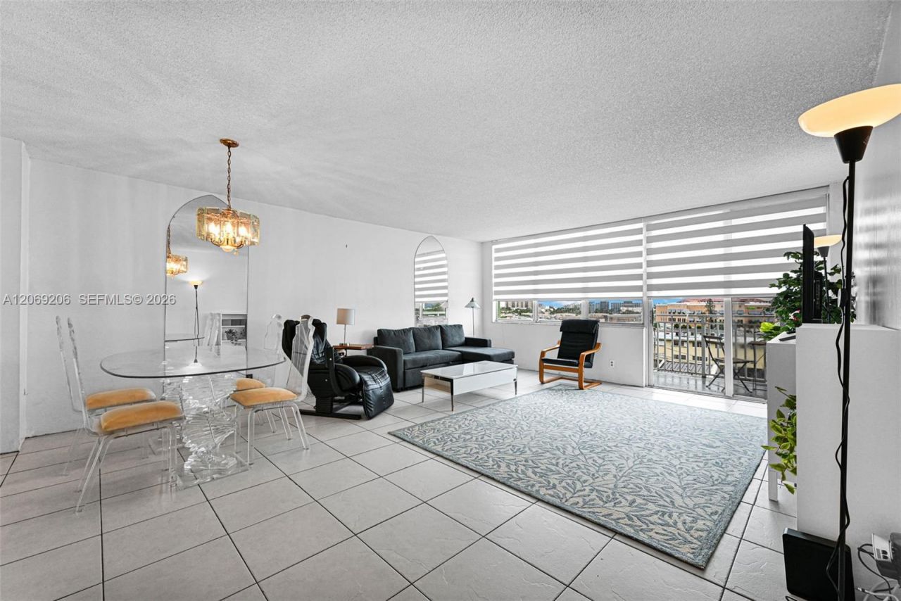 2100 Sans Souci Blvd , Unit A509, North Miami, FL 33181 Photo