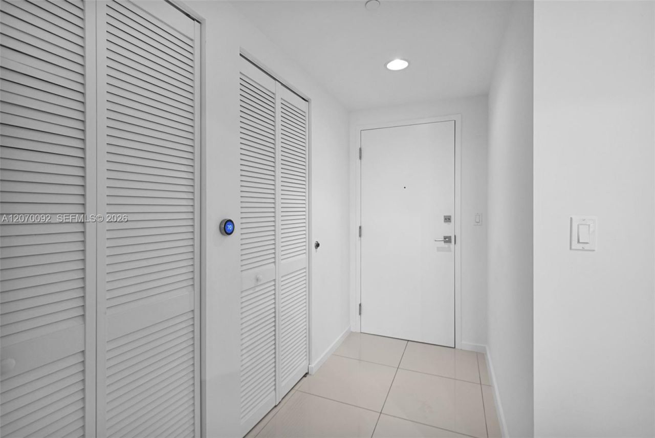 5300 Paseo Blvd , Unit 1410, Doral, FL 33166 Photo