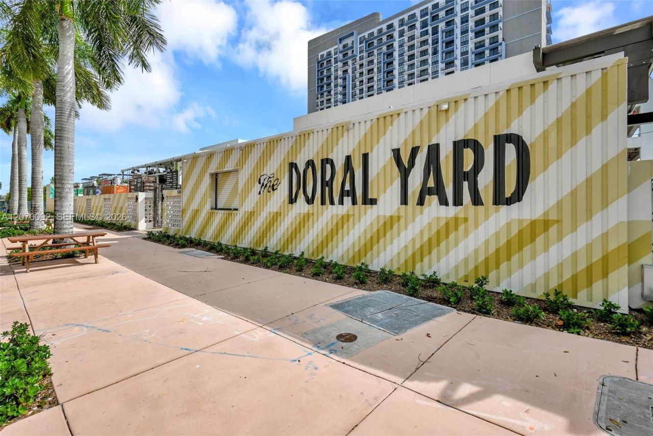 5300 Paseo Blvd , Unit 1410, Doral, FL 33166 Photo