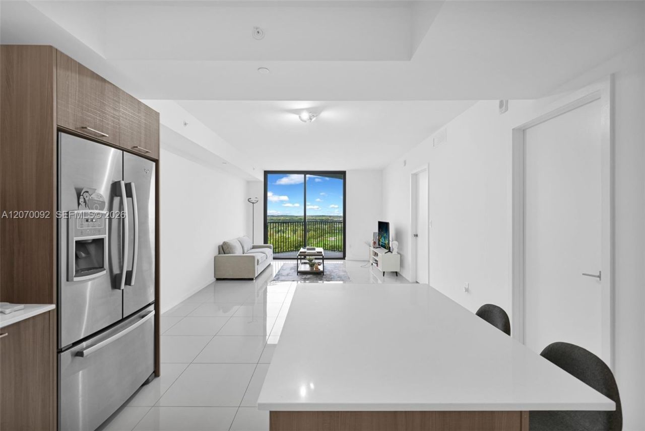 5300 Paseo Blvd , Unit 1410, Doral, FL 33166 Photo