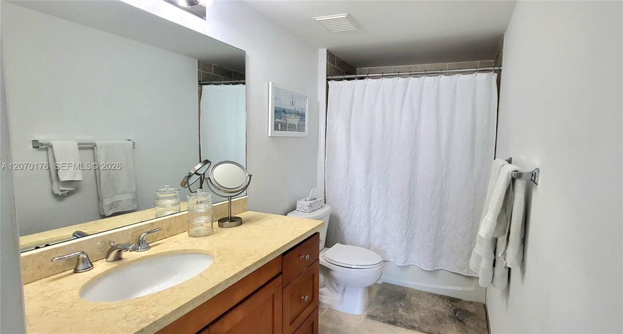 1723 SW 2nd Ave , Unit 1007, Miami, FL 33129 Photo