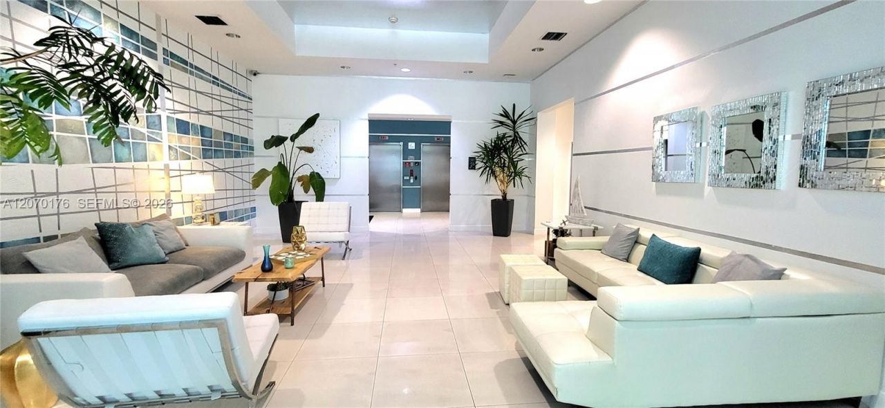 1723 SW 2nd Ave , Unit 1007, Miami, FL 33129 Photo