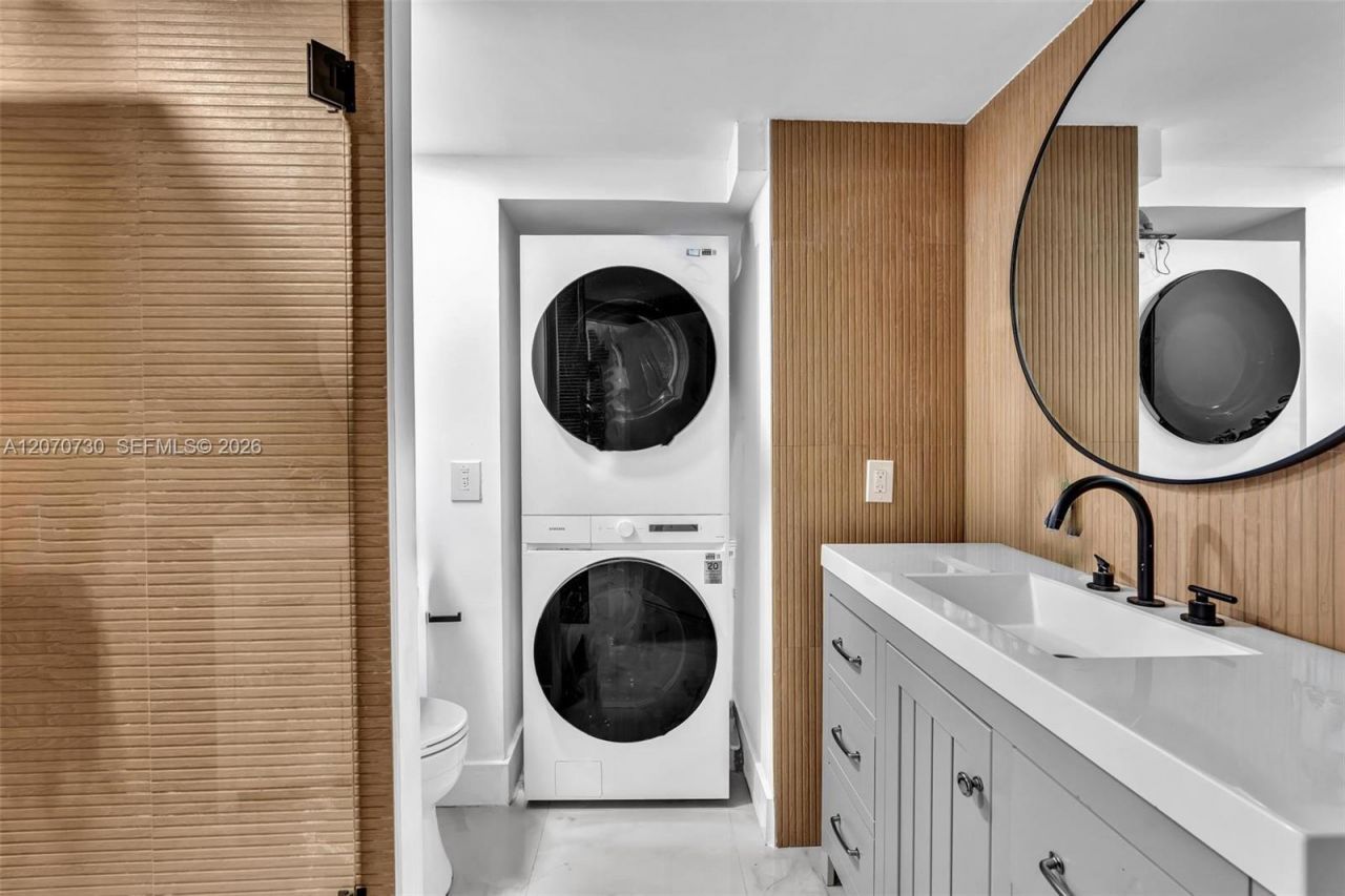 1000 W Island Blvd, Unit 1710, Aventura, FL 33160 Photo