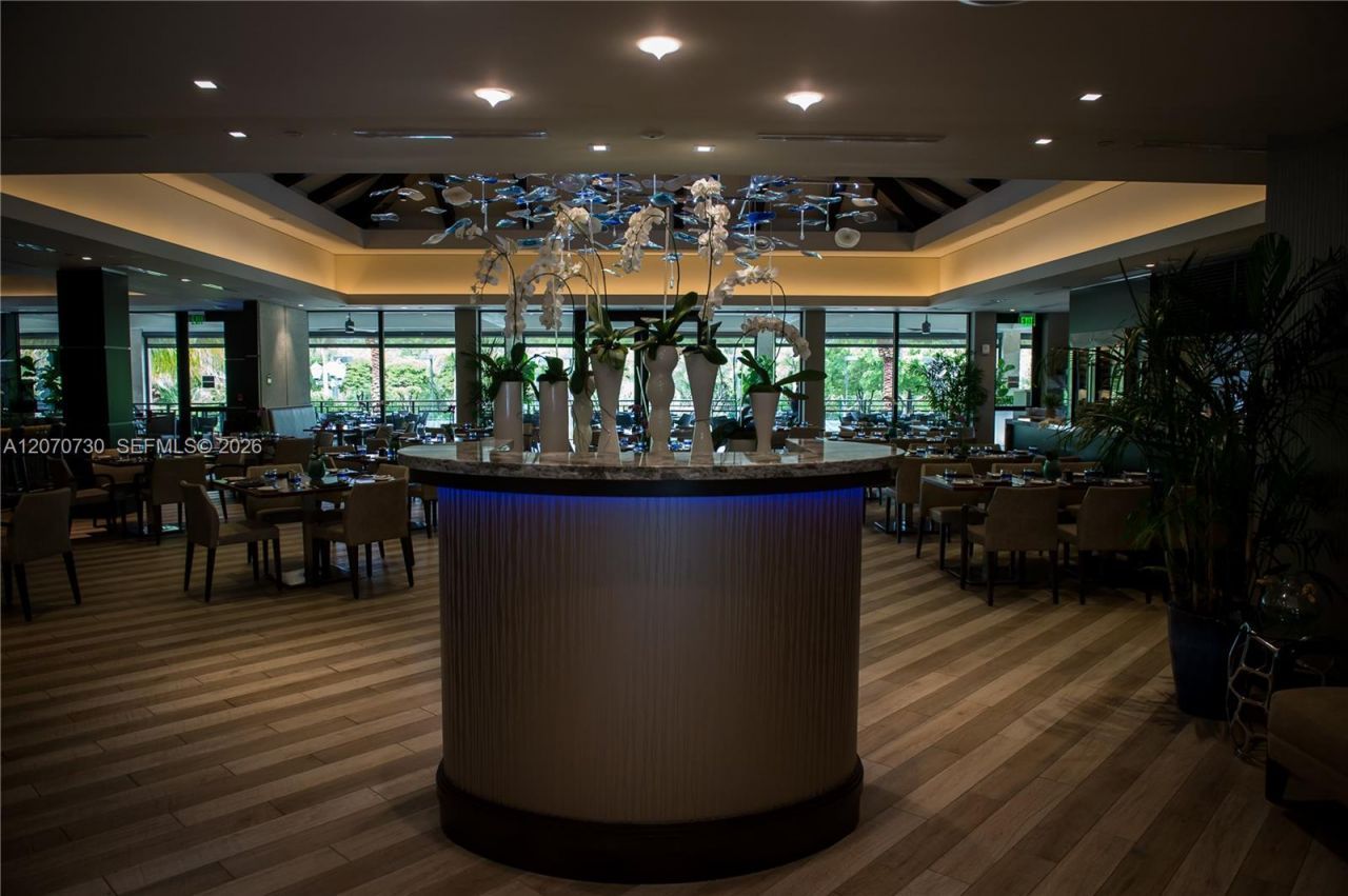 1000 W Island Blvd, Unit 1710, Aventura, FL 33160 Photo