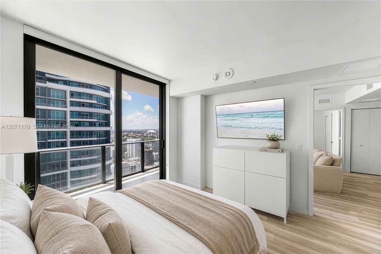 1300 S Miami Ave, Unit 3709, Miami, FL 33130 Photo