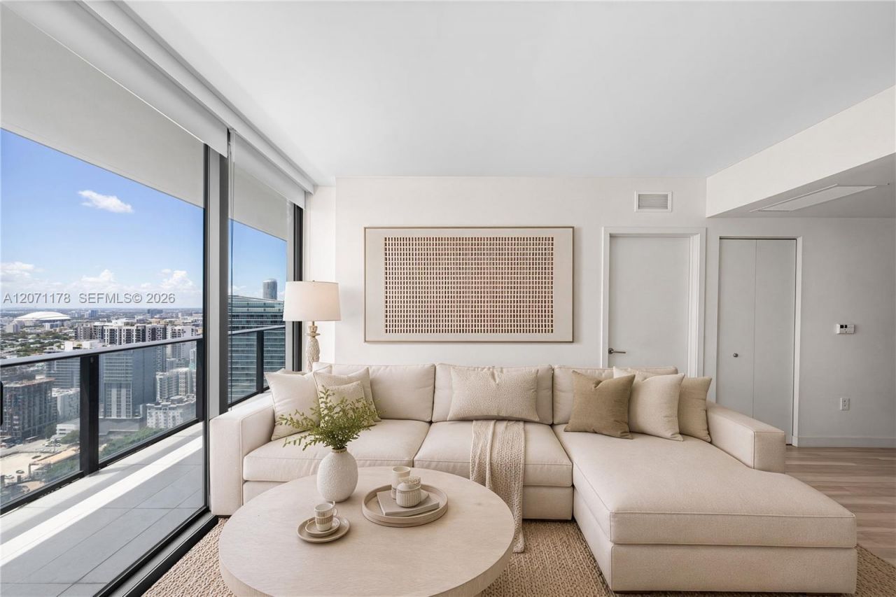 1300 S Miami Ave, Unit 3709, Miami, FL 33130 Photo