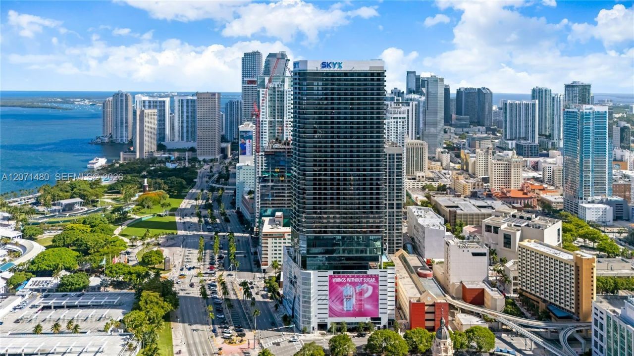 398 NE 5th St , Unit 2118, Miami, FL 33132 Photo
