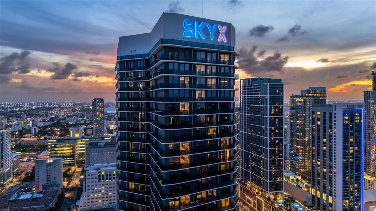 398 NE 5th St , Unit 2118, Miami, FL 33132 Photo