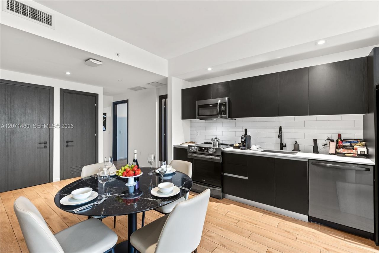 398 NE 5th St , Unit 2118, Miami, FL 33132 Photo