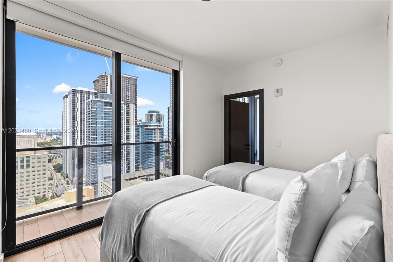 398 NE 5th St , Unit 2118, Miami, FL 33132 Photo
