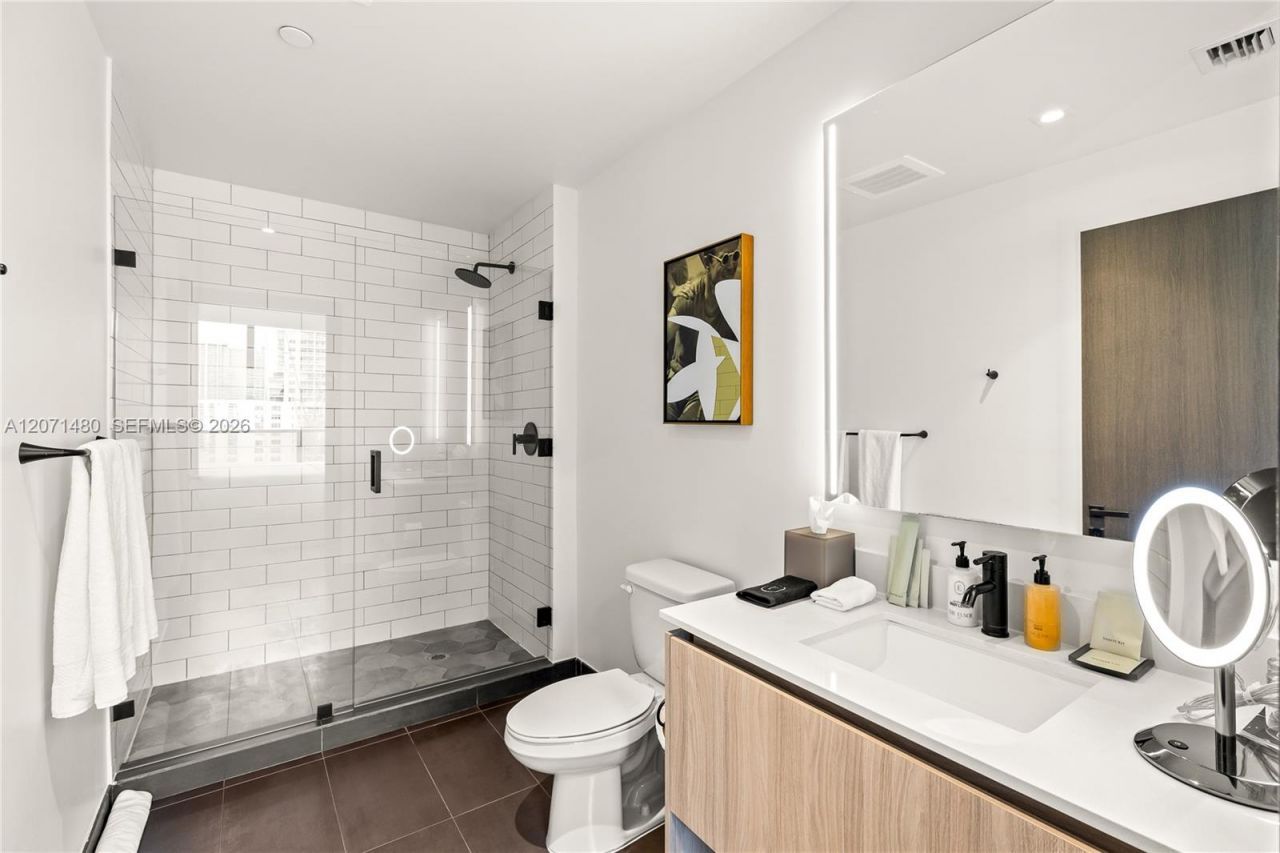 398 NE 5th St , Unit 2118, Miami, FL 33132 Photo