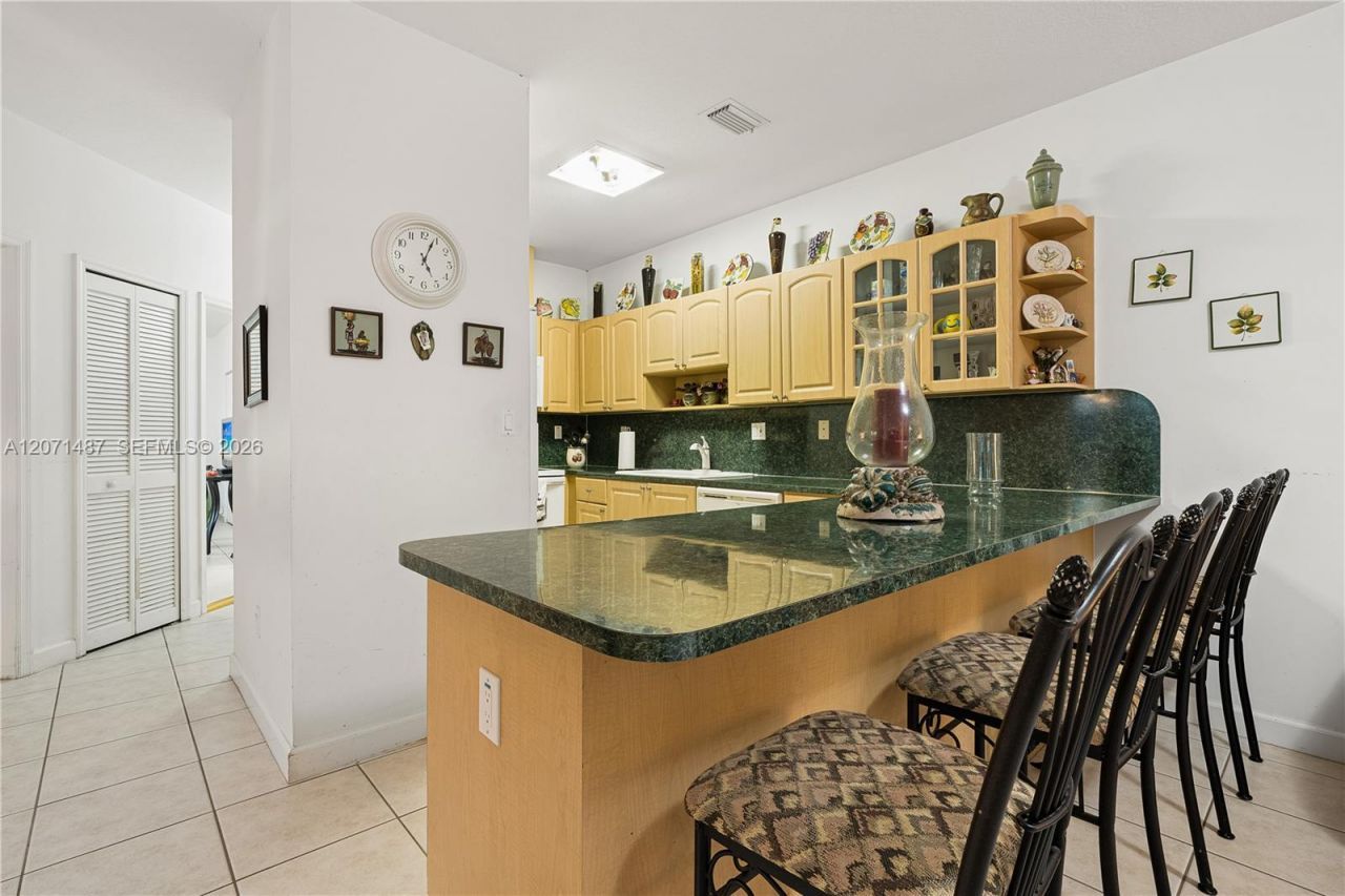 1220 SW 139th Ave, Miami, FL 33184 Photo