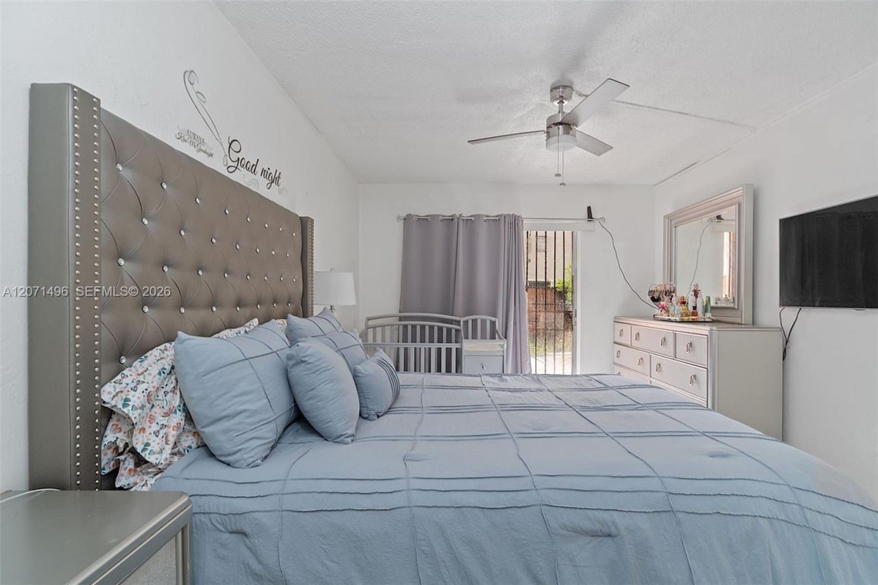 6620 W 2nd Ct, Unit 104, Hialeah, FL 33012 Photo