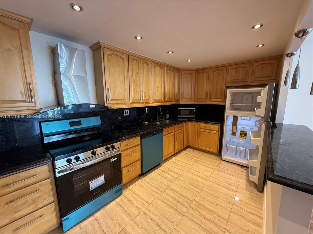 19380 Collins Ave , Unit PH-11, Sunny Isles Beach, FL 33160 Photo