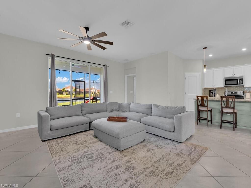 3637 Passion Vine Dr, Alva, FL 33920 Photo