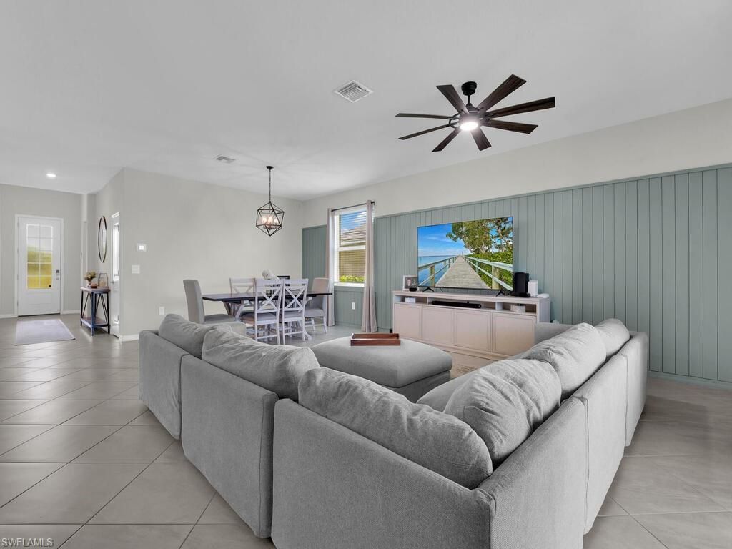 3637 Passion Vine Dr, Alva, FL 33920 Photo