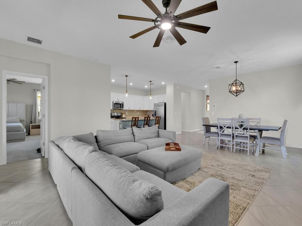 3637 Passion Vine Dr, Alva, FL 33920 Photo