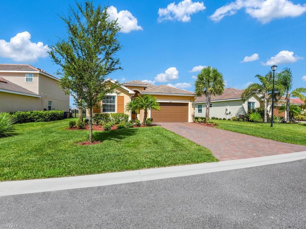 3637 Passion Vine Dr, Alva, FL 33920 Photo