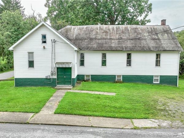 980 Shamrock Drive , Barnesville, OH 43713