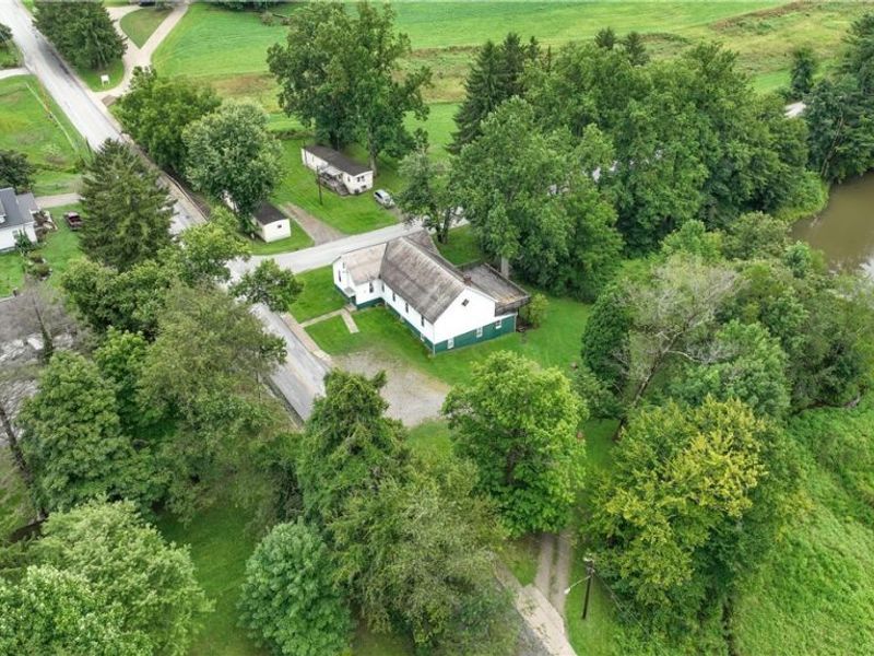 980 Shamrock Drive, Barnesville, OH 43713 Photo 5