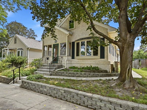 1918 Clear Avenue , Saint Paul, MN 55119