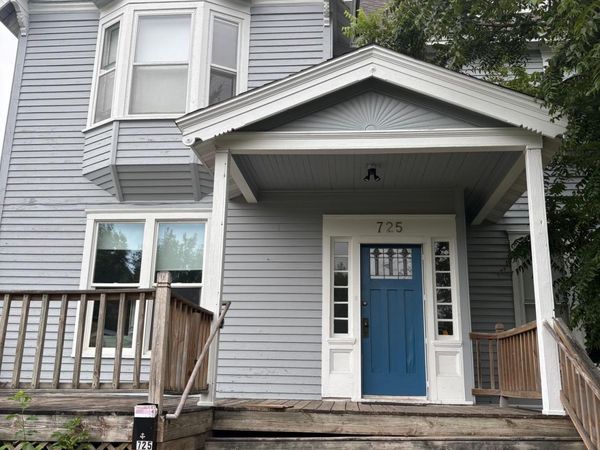 725 S Cedar Avenue , Owatonna, MN 55060