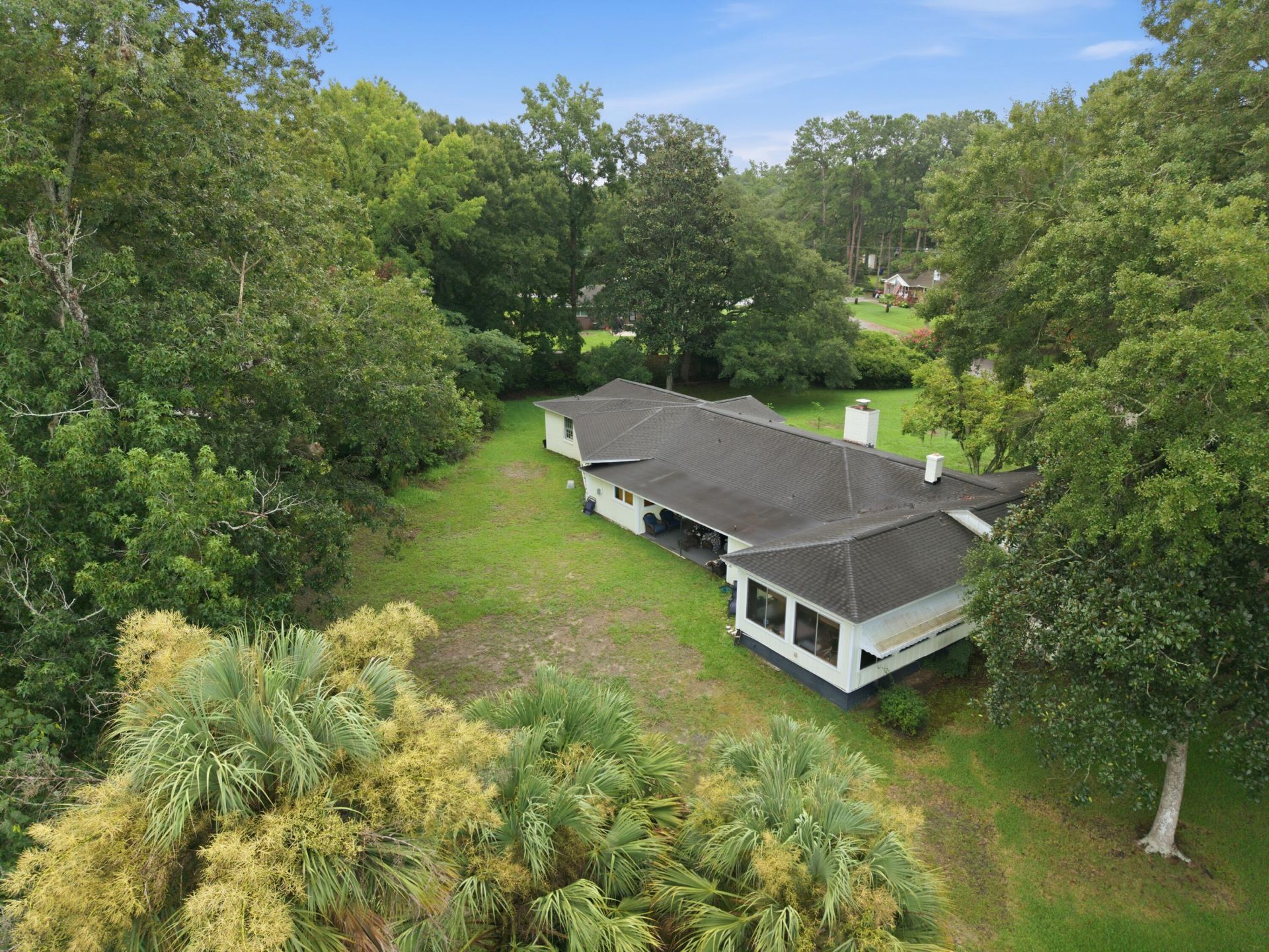 2041 Old Fort Avenue Photo 6