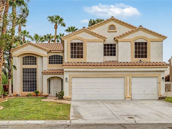 7782 Meadow Creek Street, Las Vegas, NV 89123