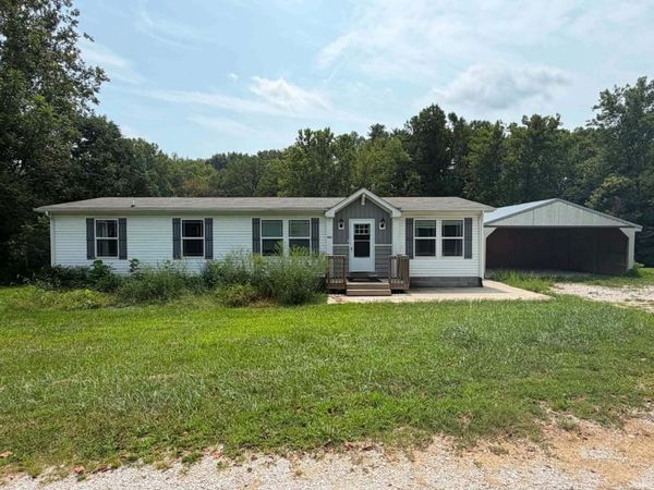 957 S Ridgecrest Lane, Paoli, IN 47454